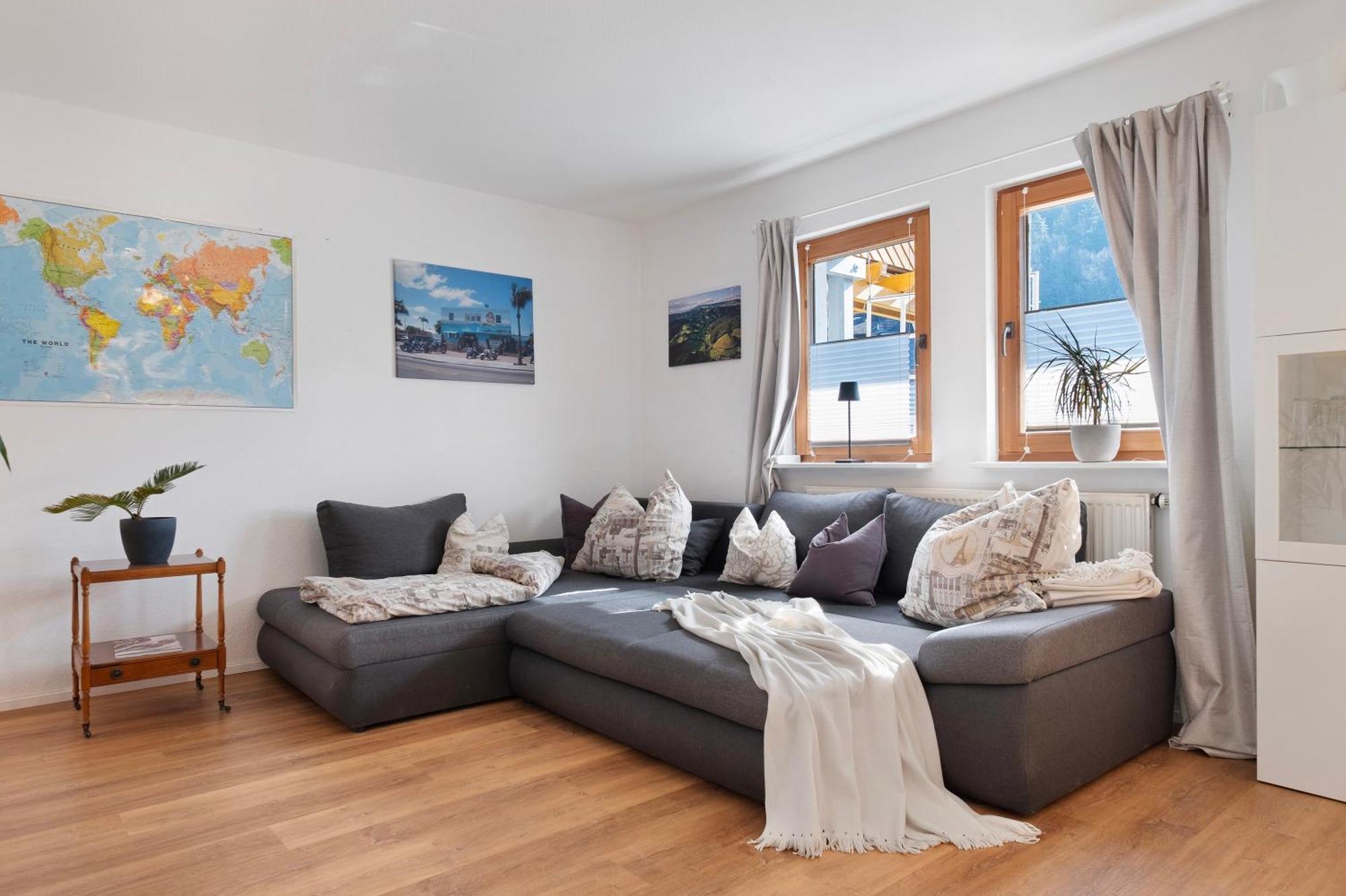 Ruhige Schwarzwald Ferienwohnung Buchenbach エクステリア 写真